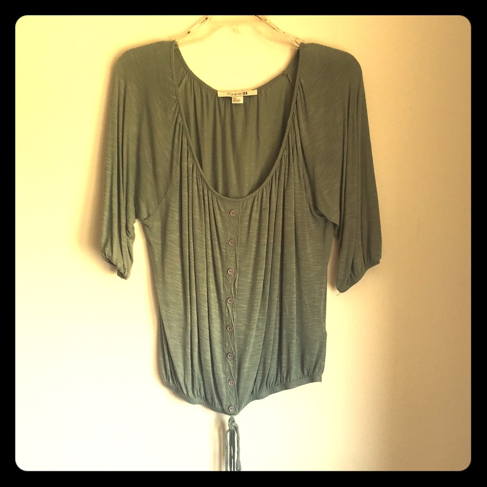 Green scoop neck, cinched waist blouse